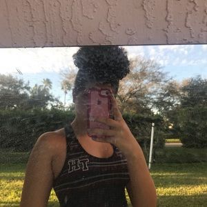 Meet your Posher, Roni